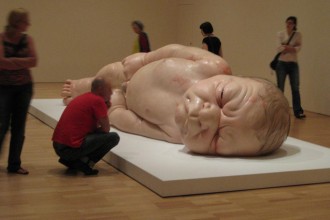 Ron-Mueck-A-Girl