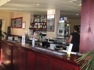 The-Albion-Hotel-Bar
