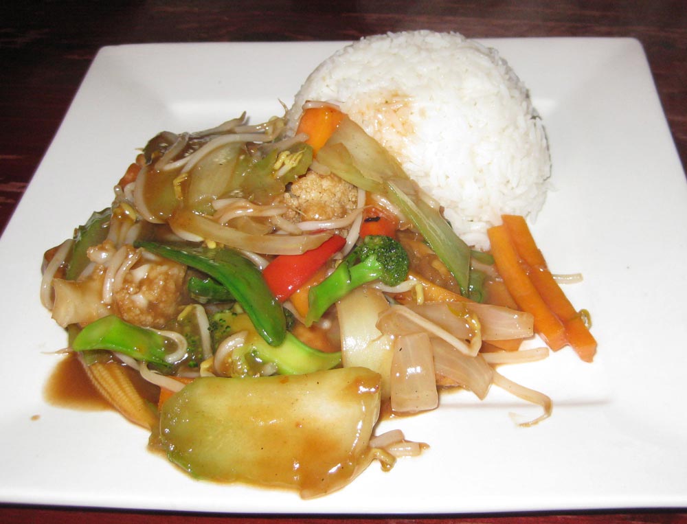 tofu-vegetables-mongolian-sauce