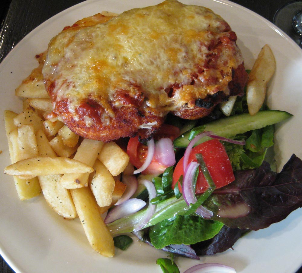 Parmigiana-and-salad