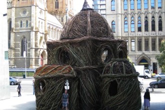 Patrick-Dougherty-stickwork1