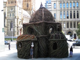Patrick-Dougherty-stickwork1