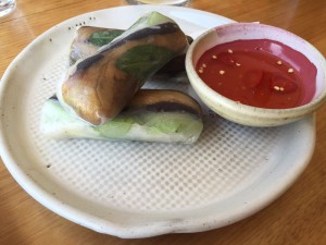 Rice paper rolls with egg plant
